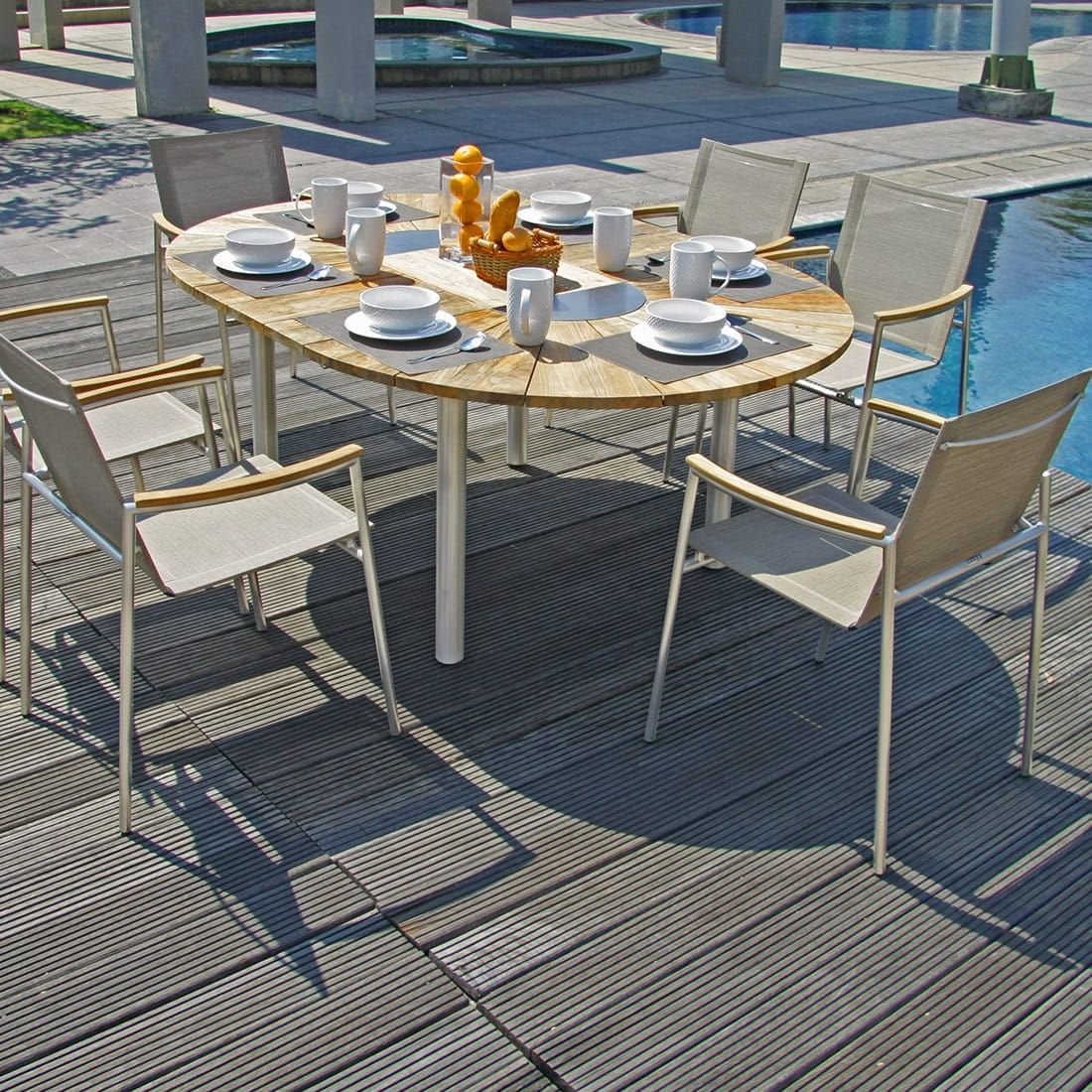 Zebra Catax Ausziehtisch oval 135/185x135 cm Edelstahl/Teak