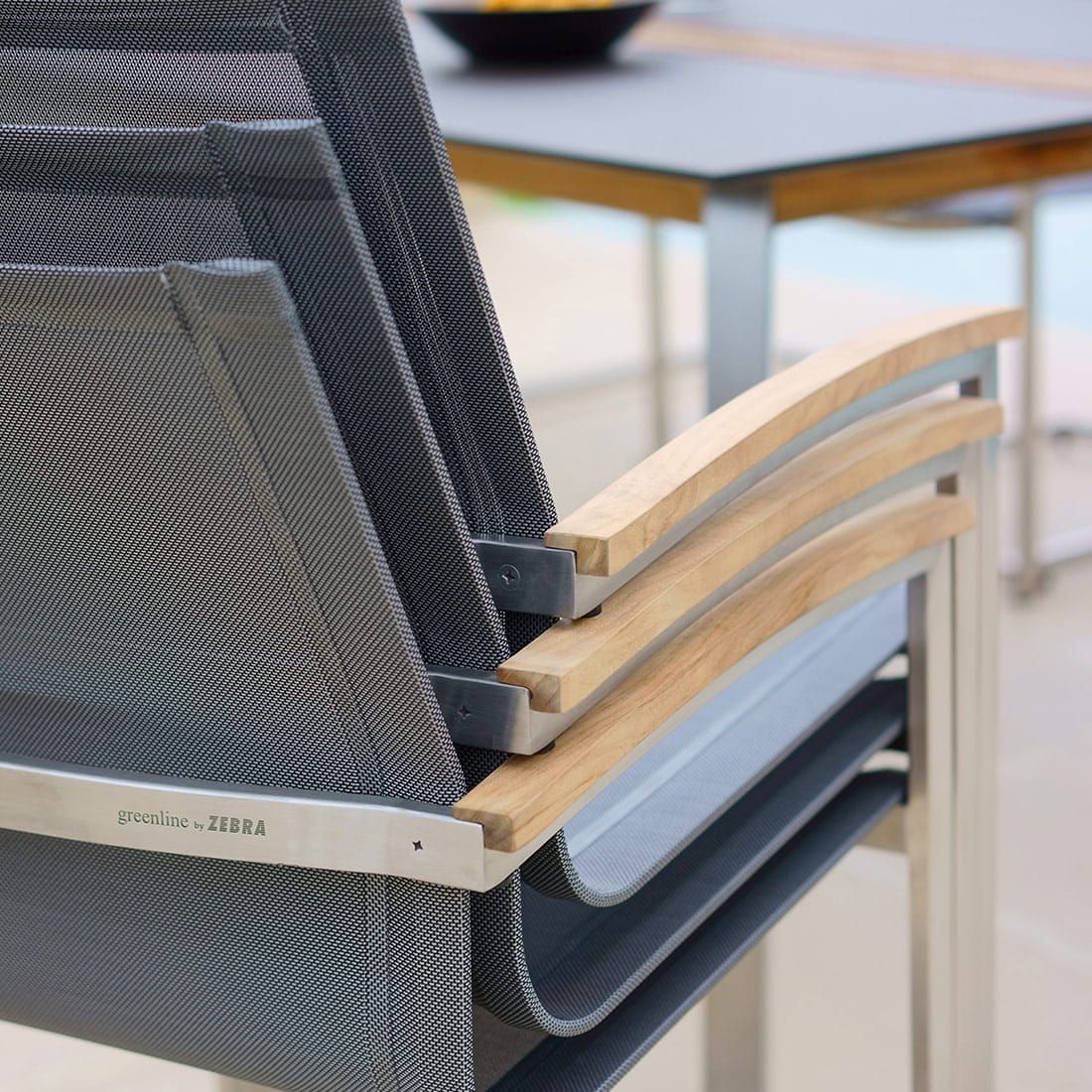 Zebra Setax Freischwinger Edelstahl/Batyline Teak-AL