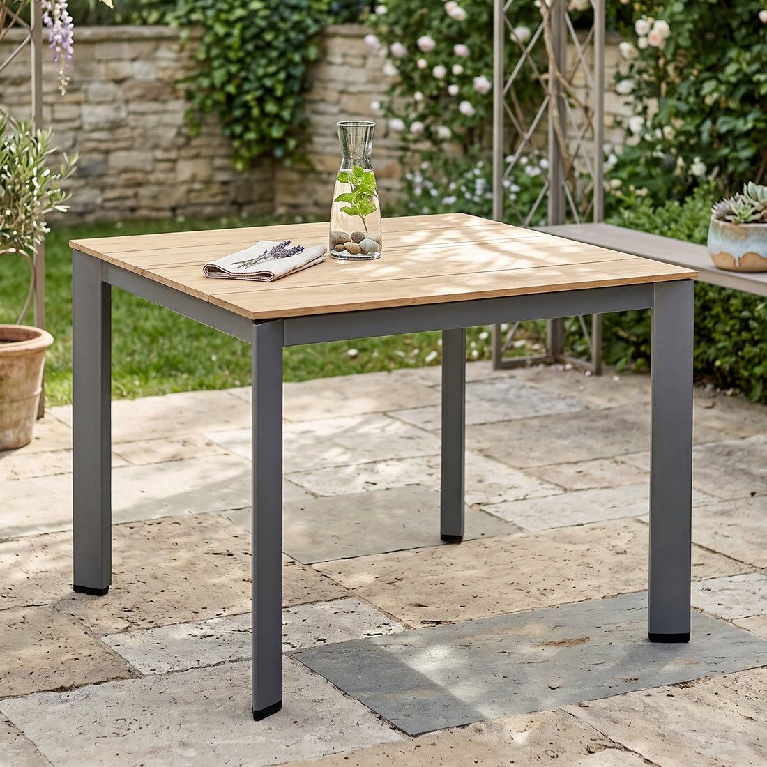 Kettler Edge Gartentisch 95x95cm Aluminium/Teak