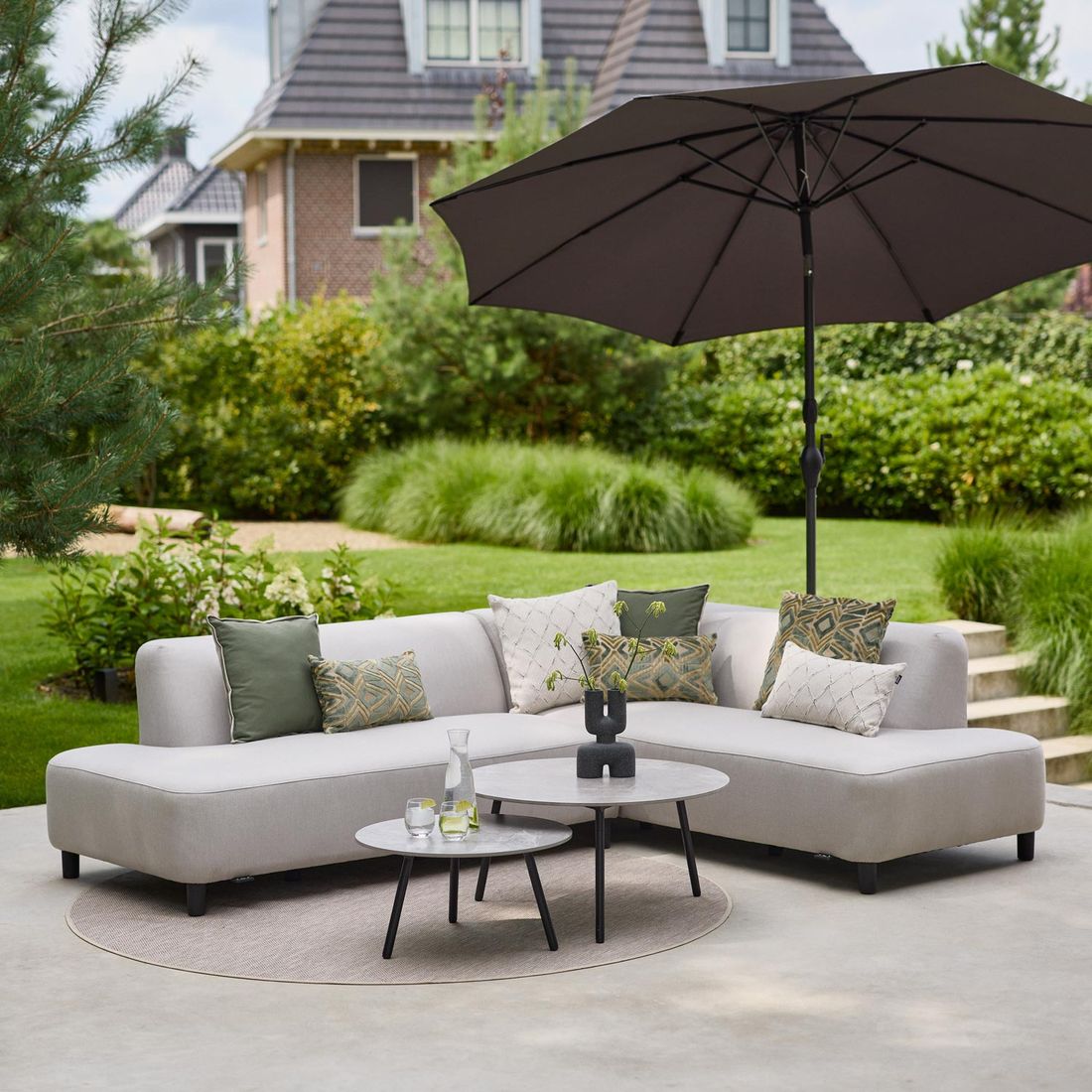 Hartman Sit & Heat Monaco Ecklounge inkl. Loungetische Aluminium/Sunbrella