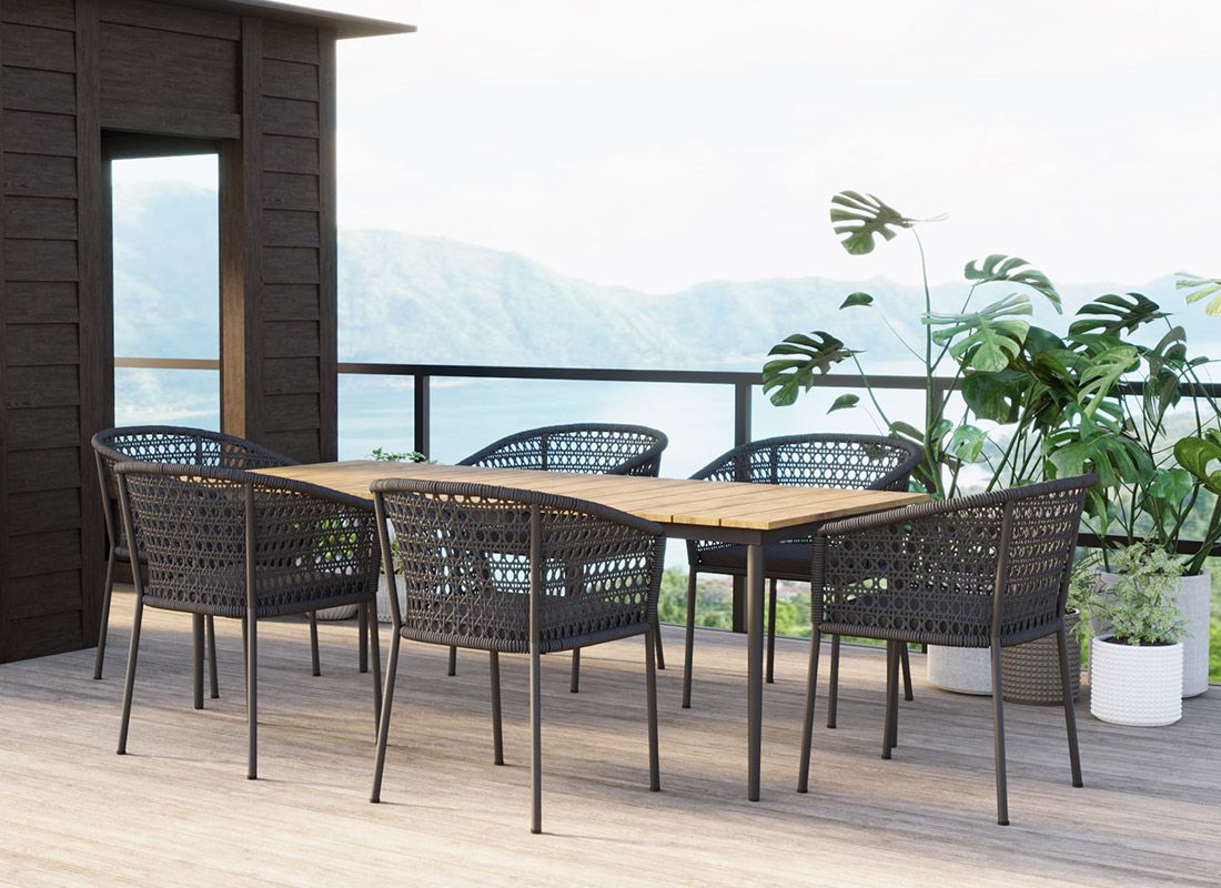 OUTLIV. Clark Gartentisch Aluminium/Teak