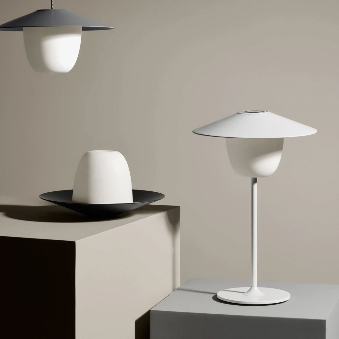 Blomus Ani Lamp Mobile LED-Leuchte Aluminium