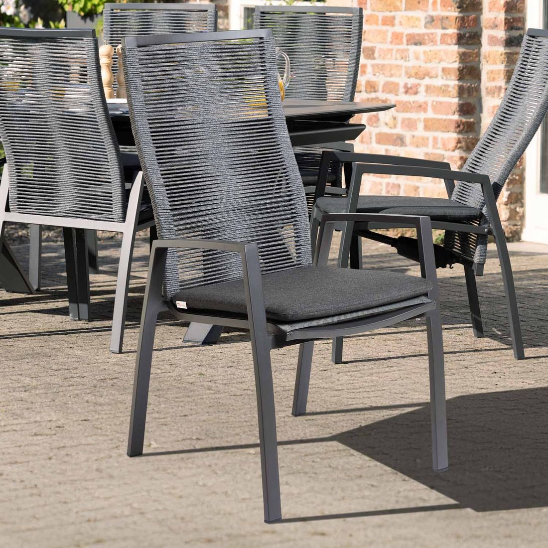 Interliving 7011 Gartensessel Aluminium mit Sitzkissen
