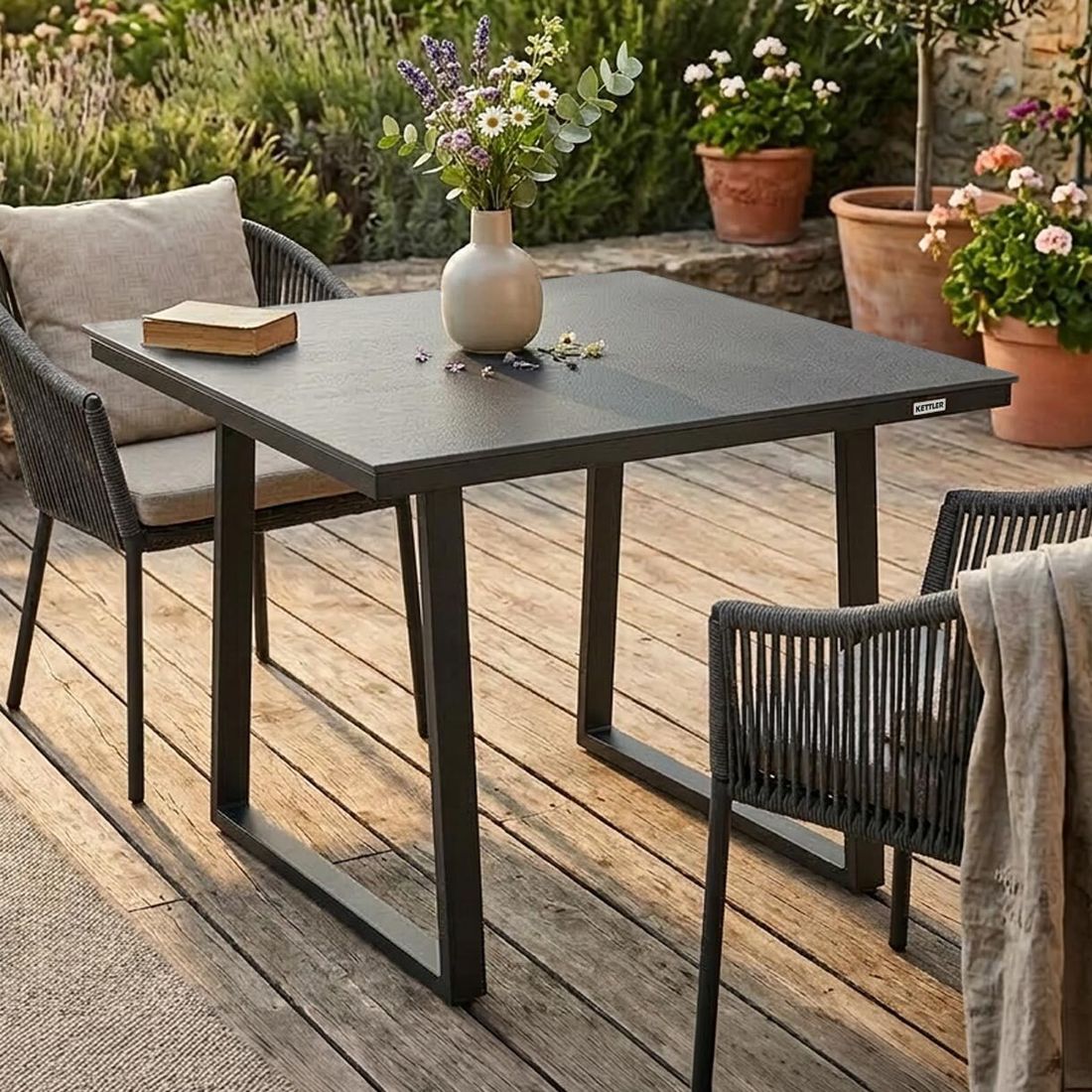 Kettler Skate Low Dining Gartentisch 95x95cm Aluminium/Kettalux