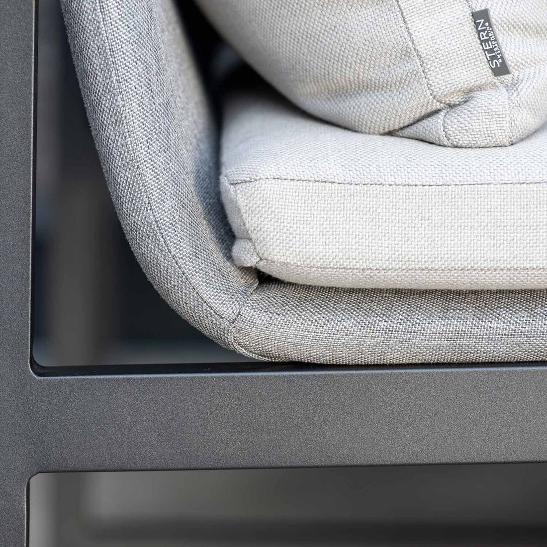 Stern Tammo Diningsofa Aluminium/Textilene/Outdoorstoff