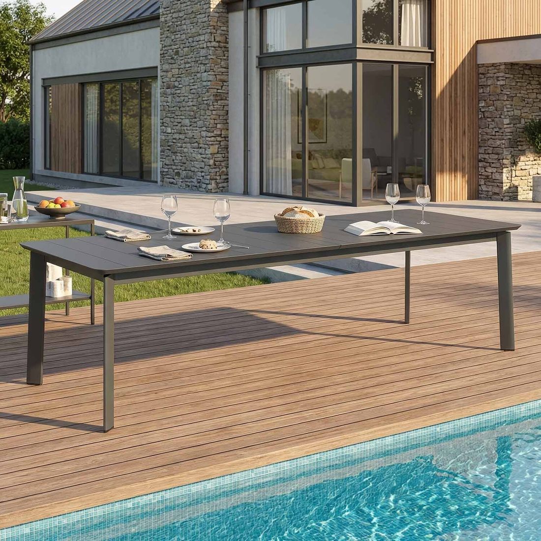 OUTLIV. Milano Ausziehtisch 266/331/396x110cm Aluminium