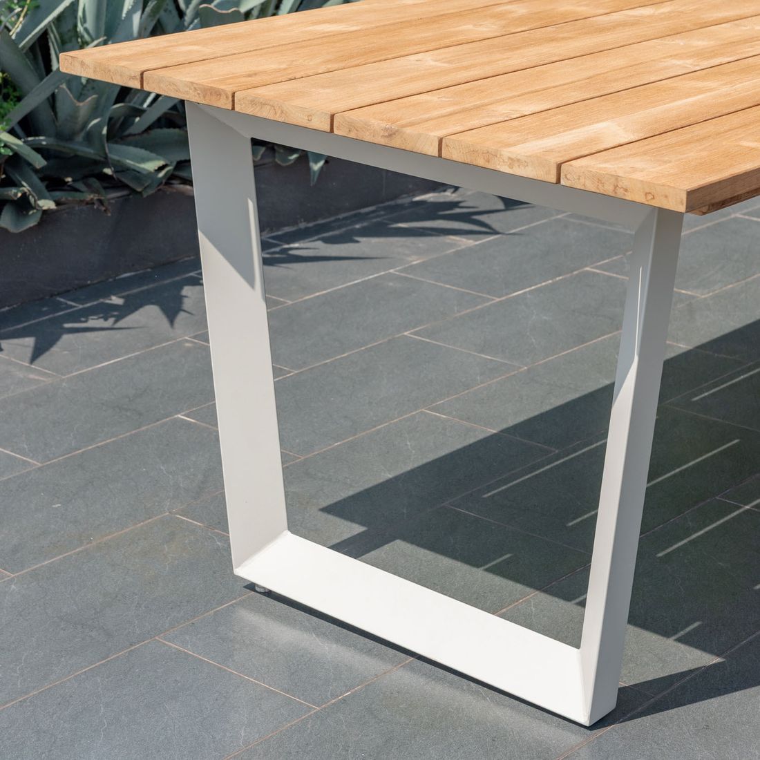 LifestyleGarden Jimmy Gartentisch 216x99cm Aluminium/Teak