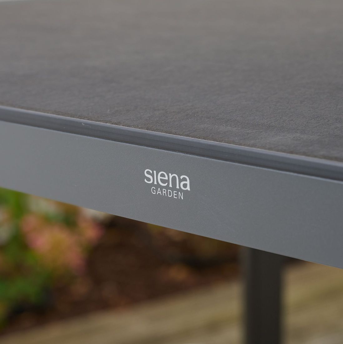 Siena Garden Silva Gartentisch Aluminium/HPL