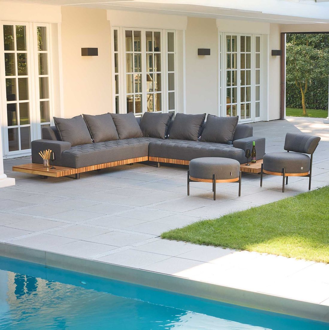 LC Garden Sunbay Loungehocker Aluminium/Sunbrella