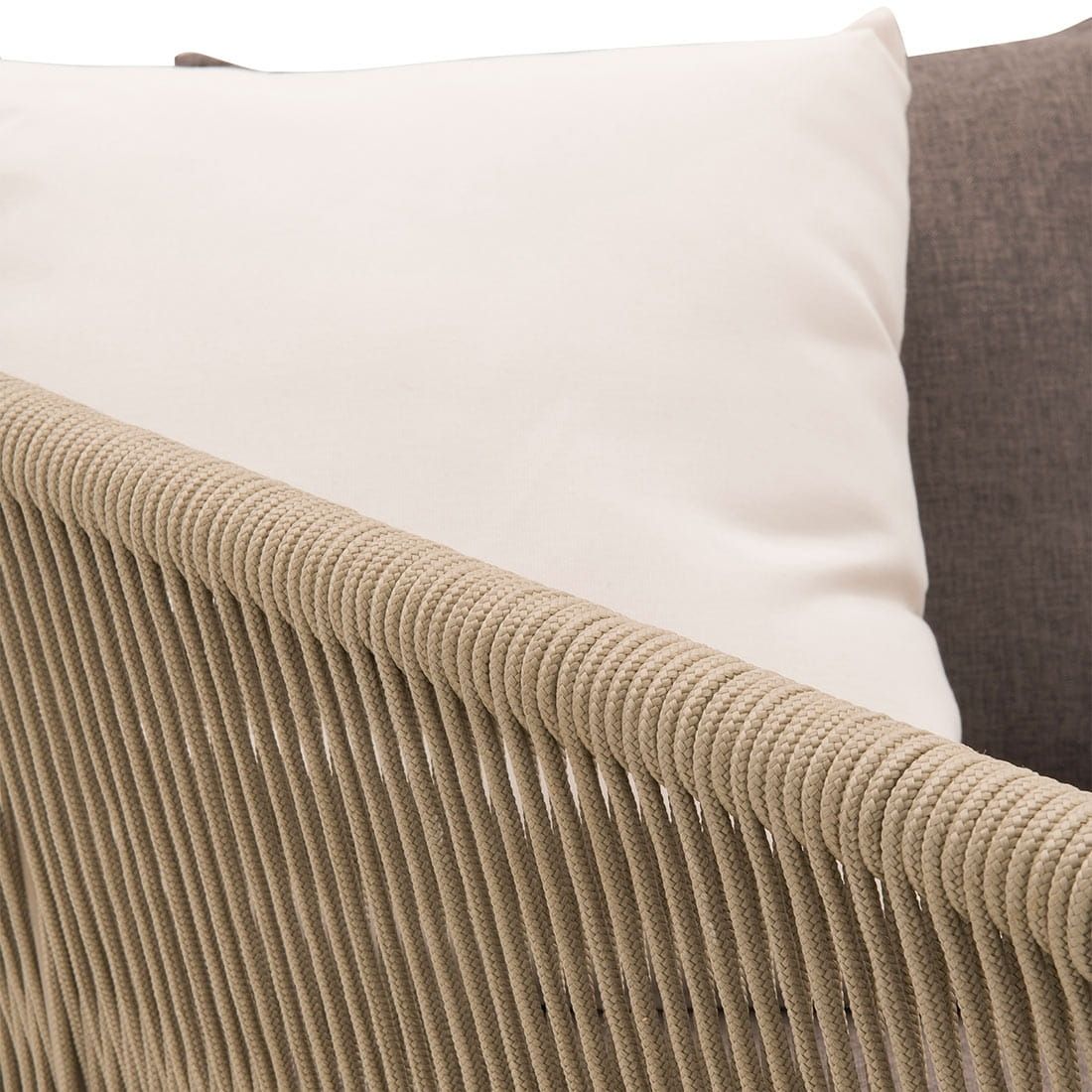OUTLIV. Avarua Daybed Akazie/Polypropylen