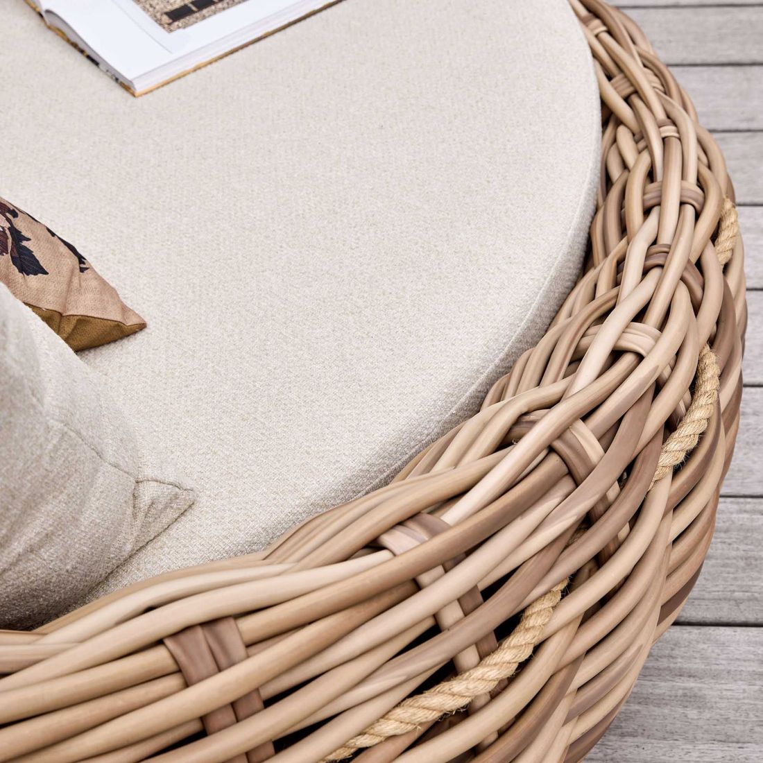 Apple Bee Cocoon Sonneninsel Polyrattan/Bee Wett