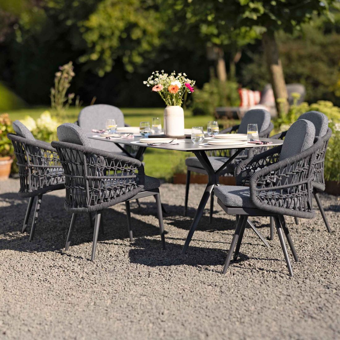 Interliving 7012 Gartensessel Aluminium mit Sitz- und Rückenkissen