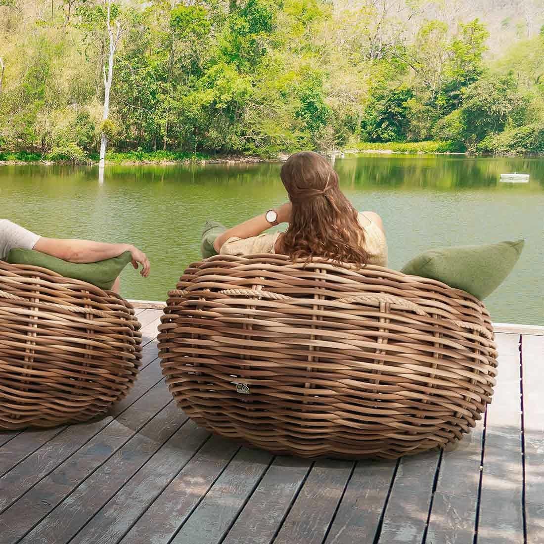 Apple Bee Cocoon Loungesessel Polyrattan/Bee Wett