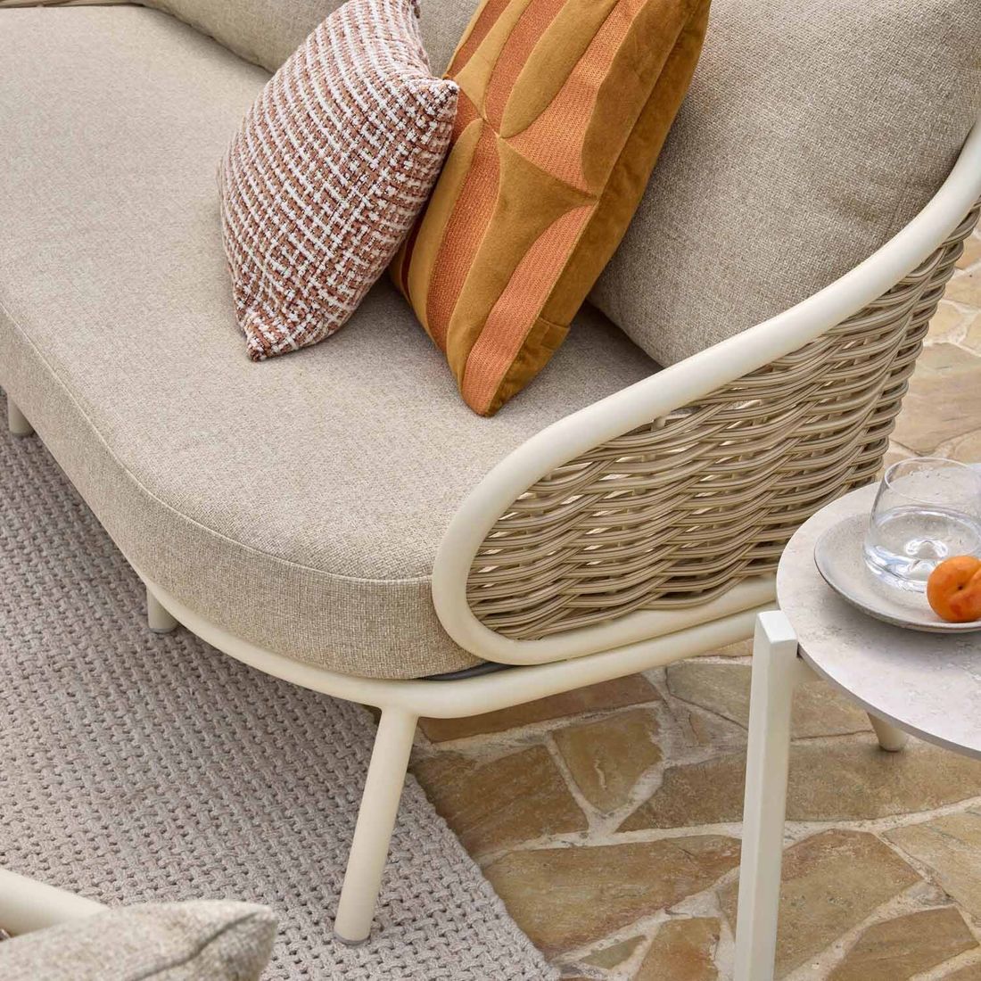 Apple Bee Pine Key Gartenloungesofa Aluminium/Polyrattan/Bee Wett