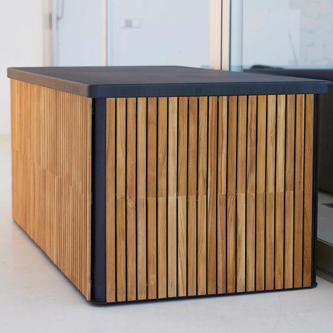 Cane-Line Combine Gartenbox groß Teak/Aluminium