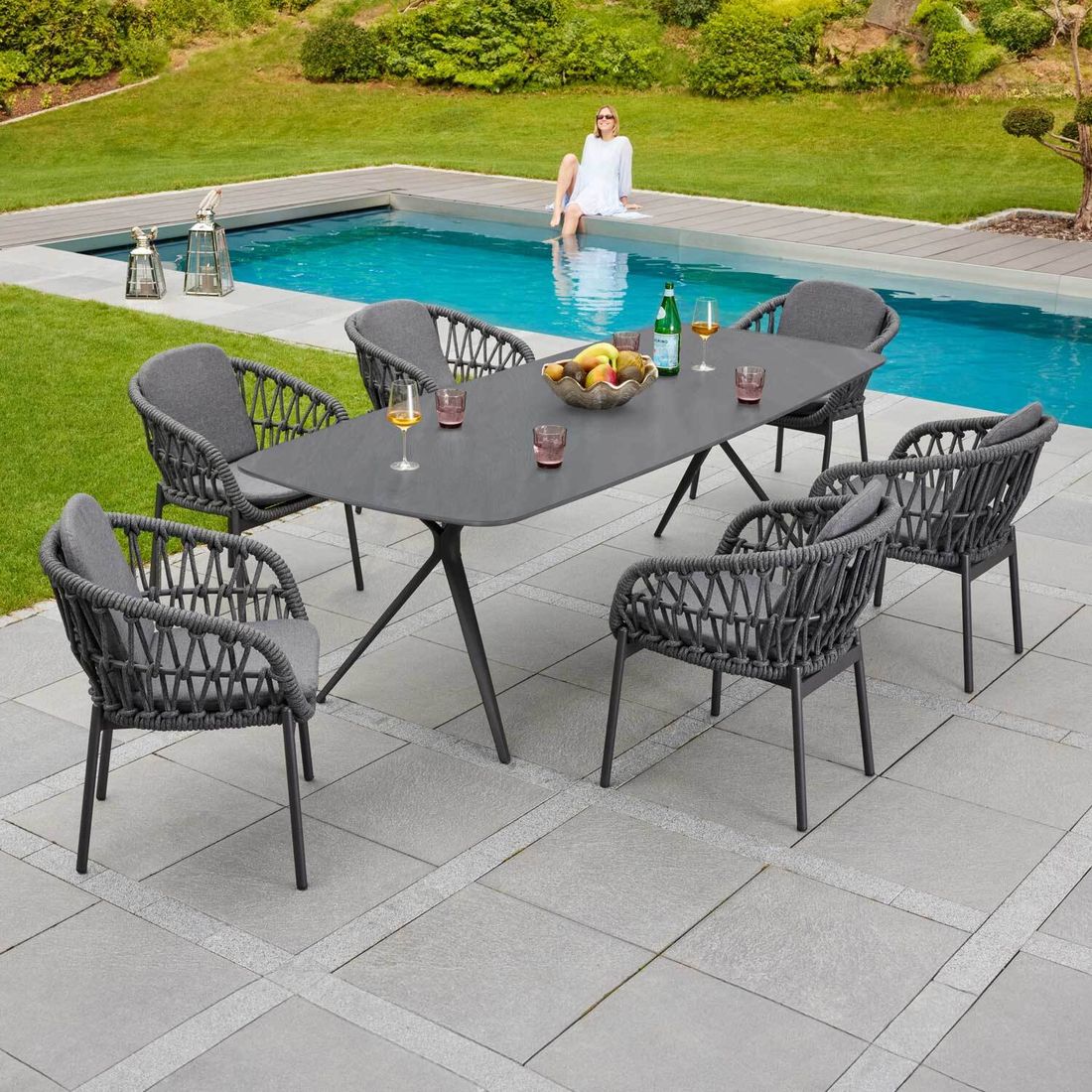 LC Garden Bari Gartentisch Aluminium/Sinterstone