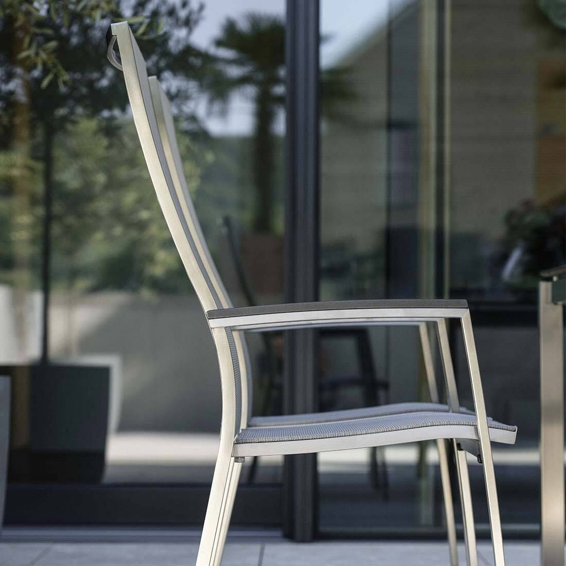 Stern Cardiff Gartenmöbel-Set M (4 Plätze) mit OUTLIV. Tisch 160x90cm