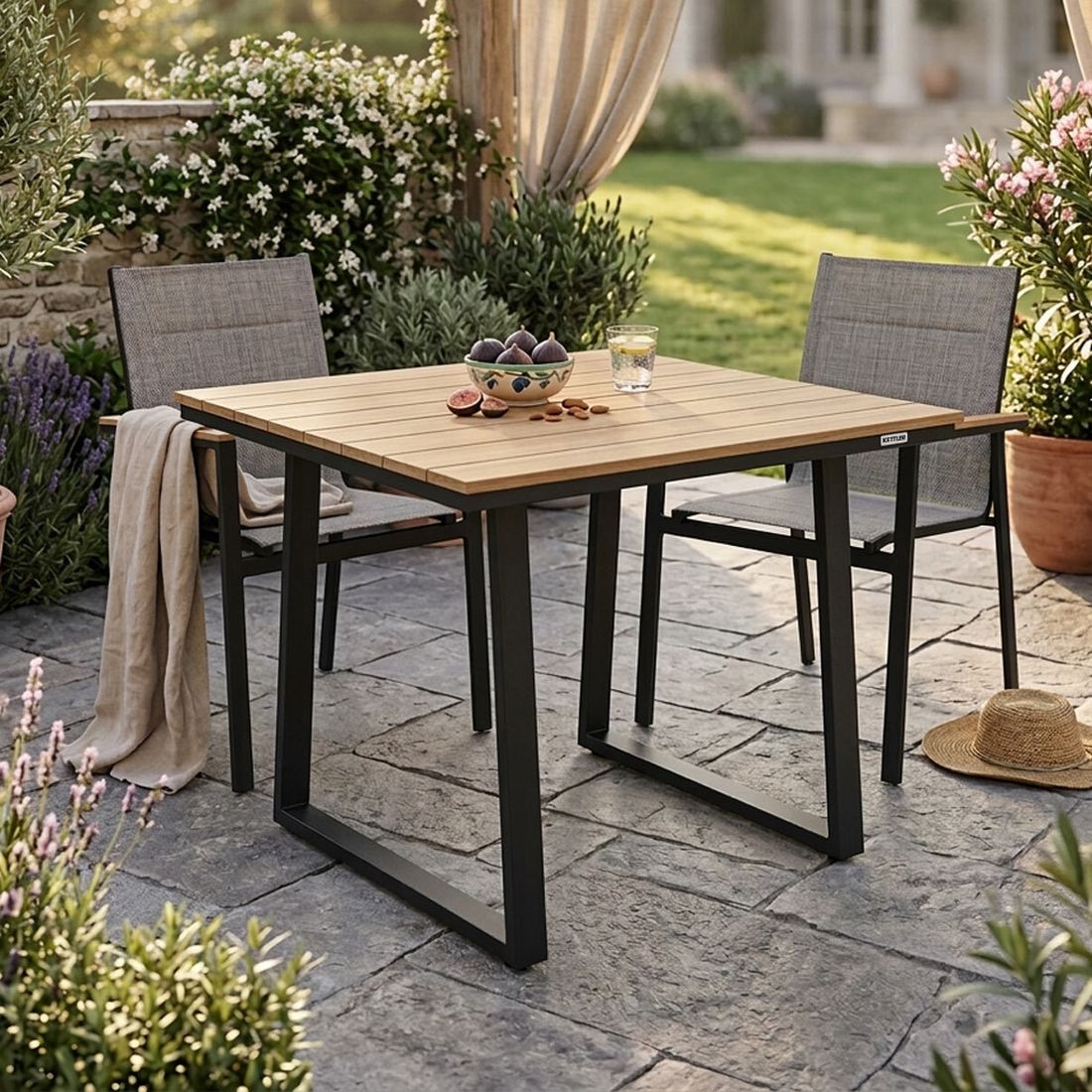Kettler Skate Low Dining Gartentisch Aluminium/Teak