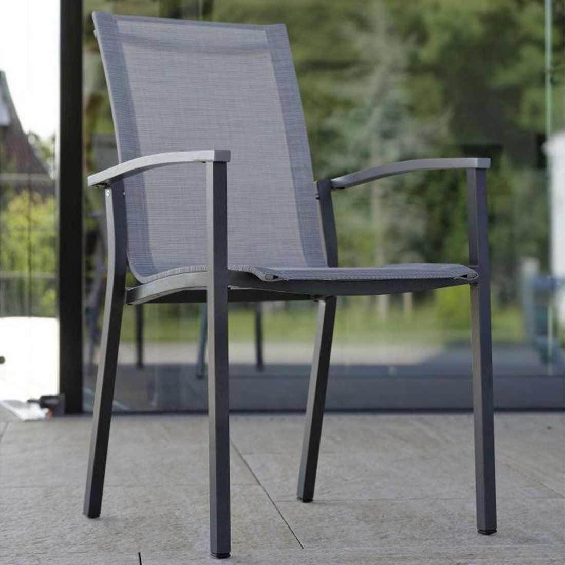 Stern Evoee Gartenmöbel-Set M (4 Plätze) mit OUTLIV. Tisch 160x90cm