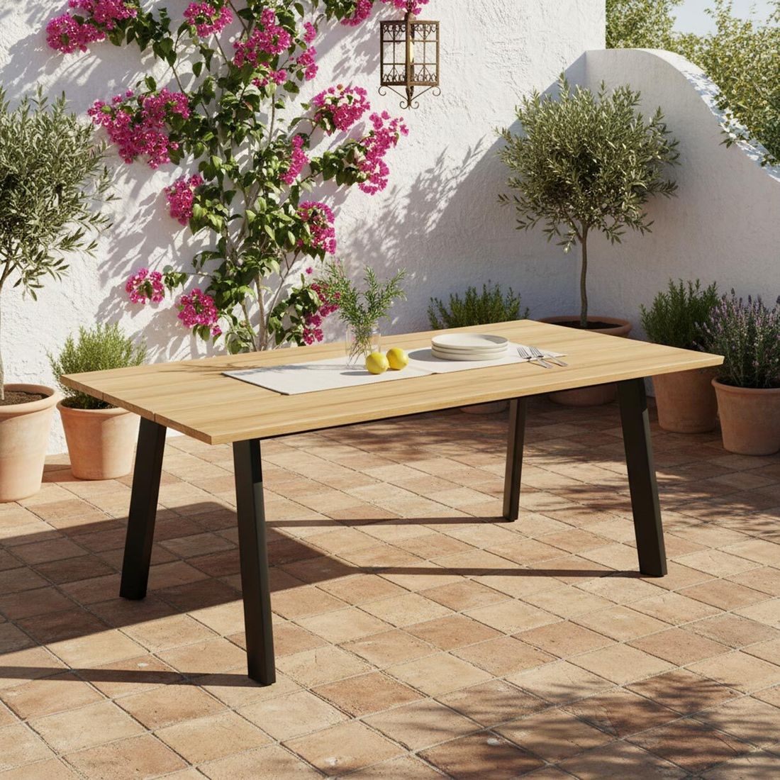 OUTLIV. Negara Gartentisch Edelstahl/Teak recycelt