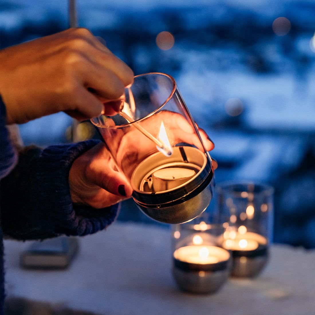 höfats GRAVITY CANDLE M90 - Windlicht Ø 8cm