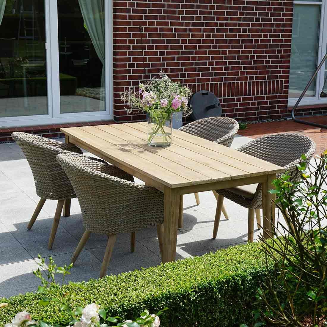 OUTLIV. Borneo Gartensessel Akazie/Geflecht