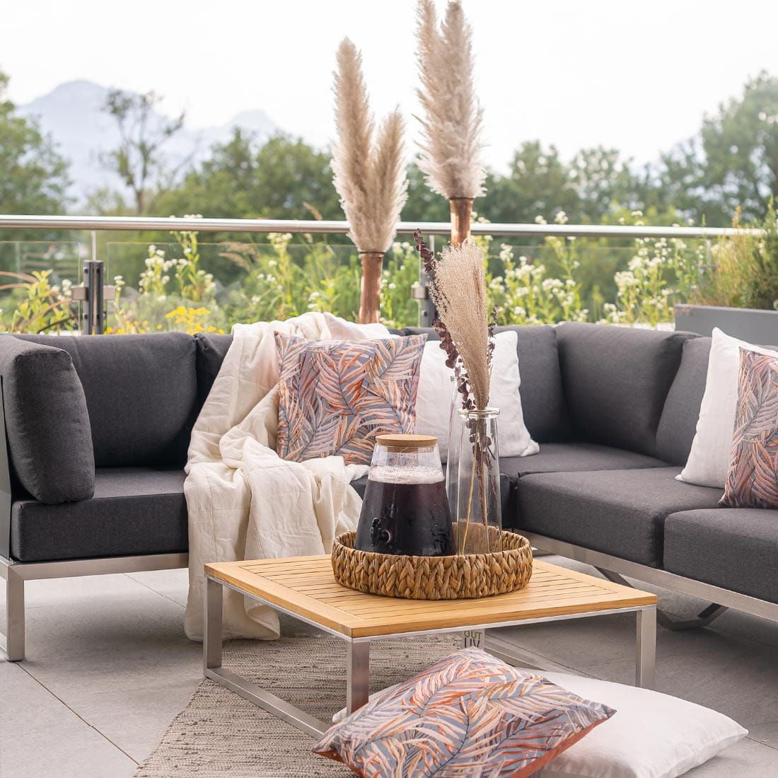 OUTLIV. Capri Gartensofa Edelstahl/Kunstfaser