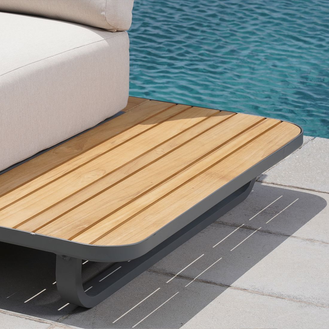 OUTLIV. Malibu Ecklounge inkl. Loungetisch Aluminium/Polyester