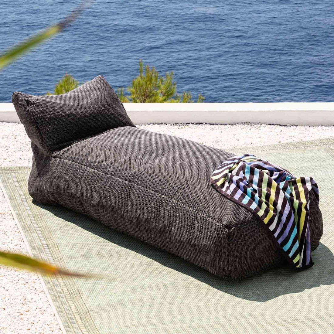 ROOLF Living Dotty Cloud Gartenliege Polypropylen