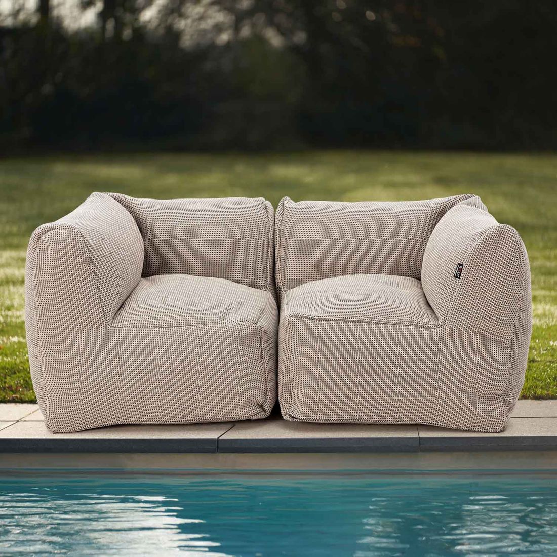 ROOLF Living Dotty Cloud Gartenloungesofa Polypropylen