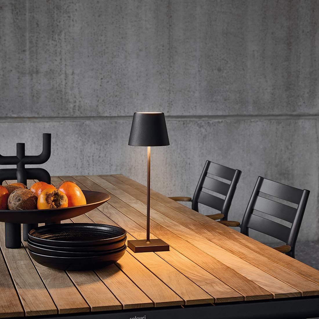 Solpuri Charlie Gartentisch Aluminium/Teak