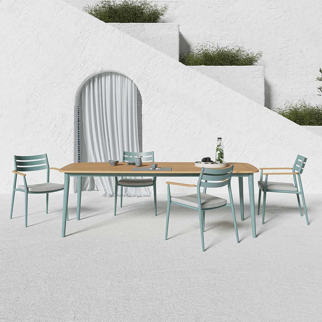 Solpuri Charlie Gartentisch 170x100 cm Aluminium/Teak
