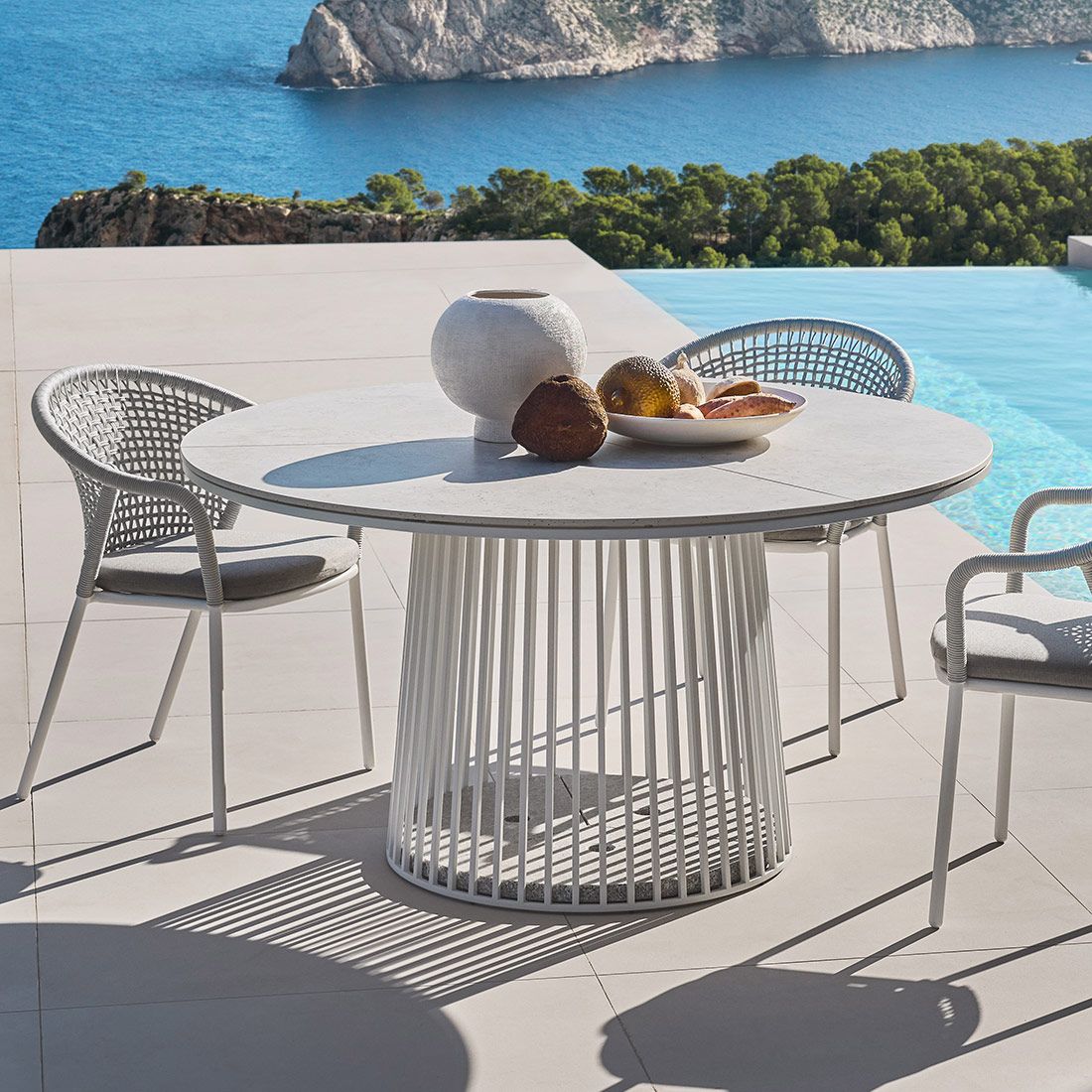 Solpuri Grid Gartentisch Ø150cm Aluminium/Dekton