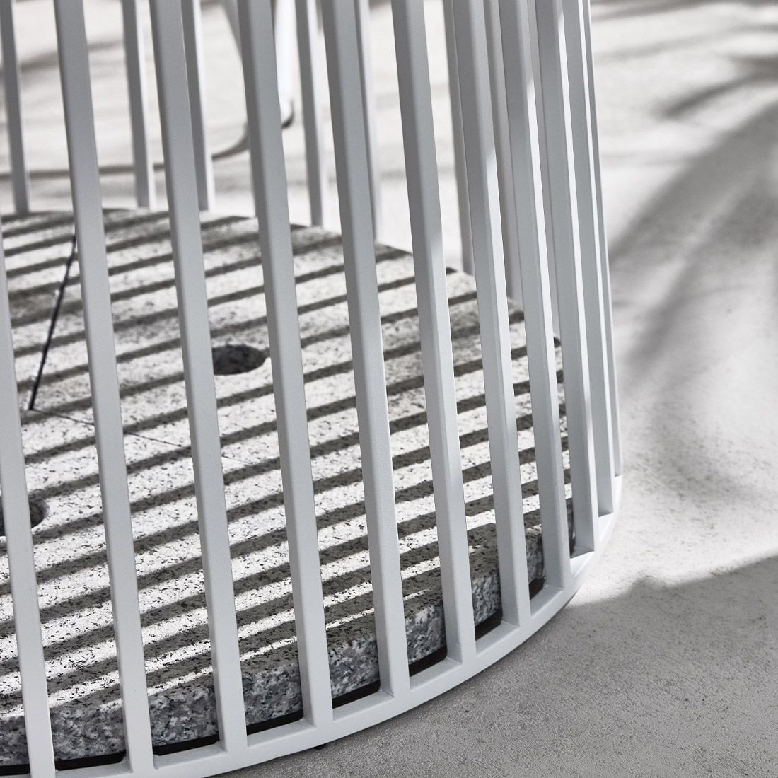 Solpuri Grid Gartentisch Ø150cm Aluminium/Dekton
