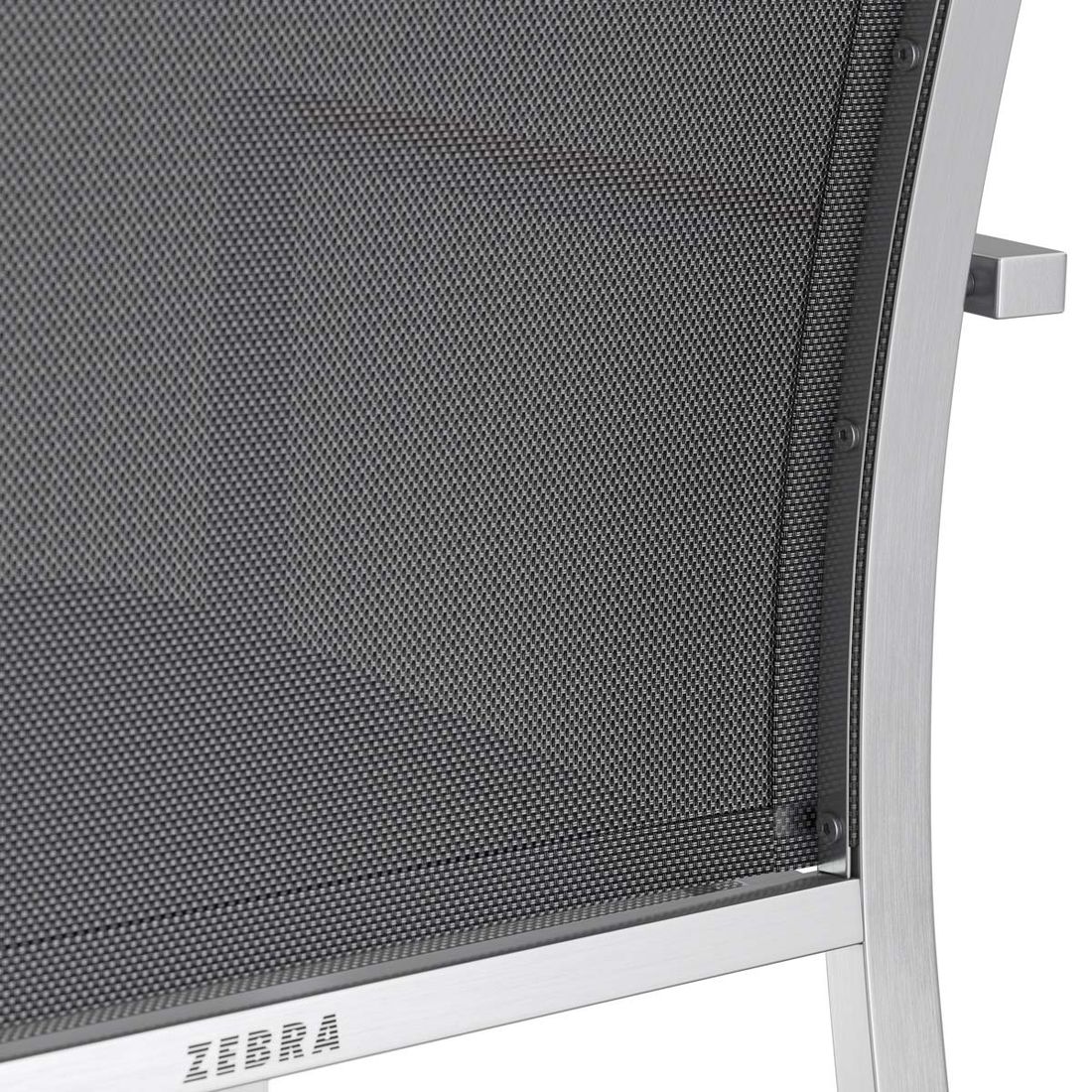 Zebra One Gartenmöbel-Set M (4 Plätze) mit OUTLIV. Tisch 160x90cm