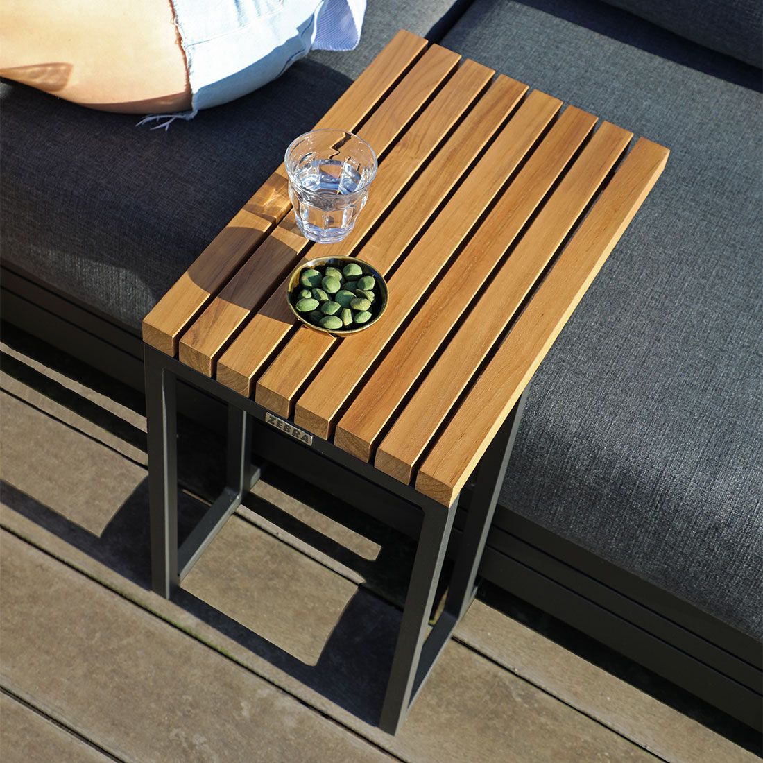 Zebra Sky Loungeset inkl. Loungetisch Aluminium/Sunproof