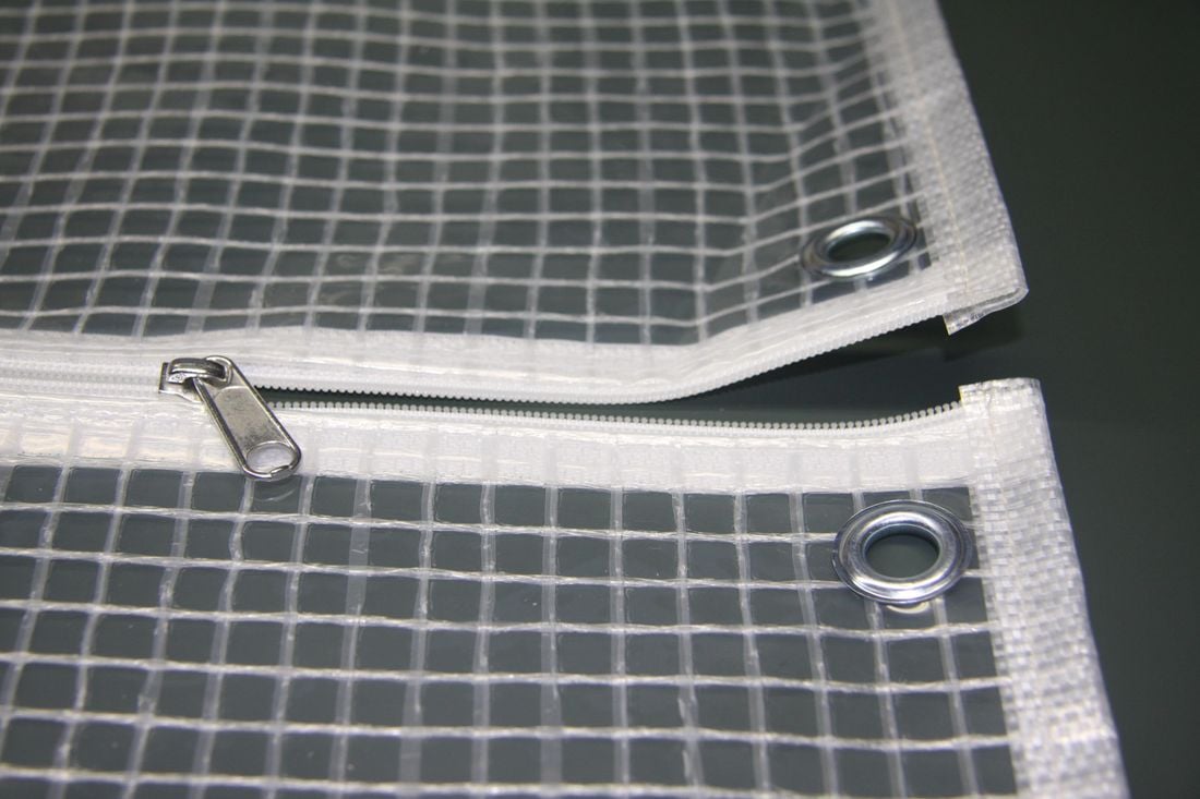 Heinemeyer Schutzhülle 100x100cm für Tische, Poly-Gitter-Folie transparent, Höhe ca. 72 cm