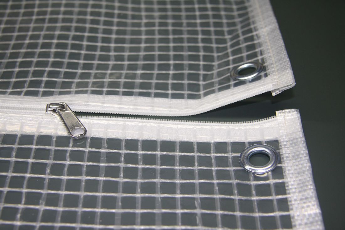 Heinemeyer Schutzhülle 140x95cm für Tische, Poly-Gitter-Folie transparent, Höhe ca. 72 cm