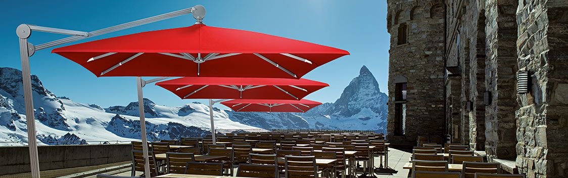 Glatz Ampelschirm vor dem Matterhorn Glatz Ampelschirm vor dem Matterhorn