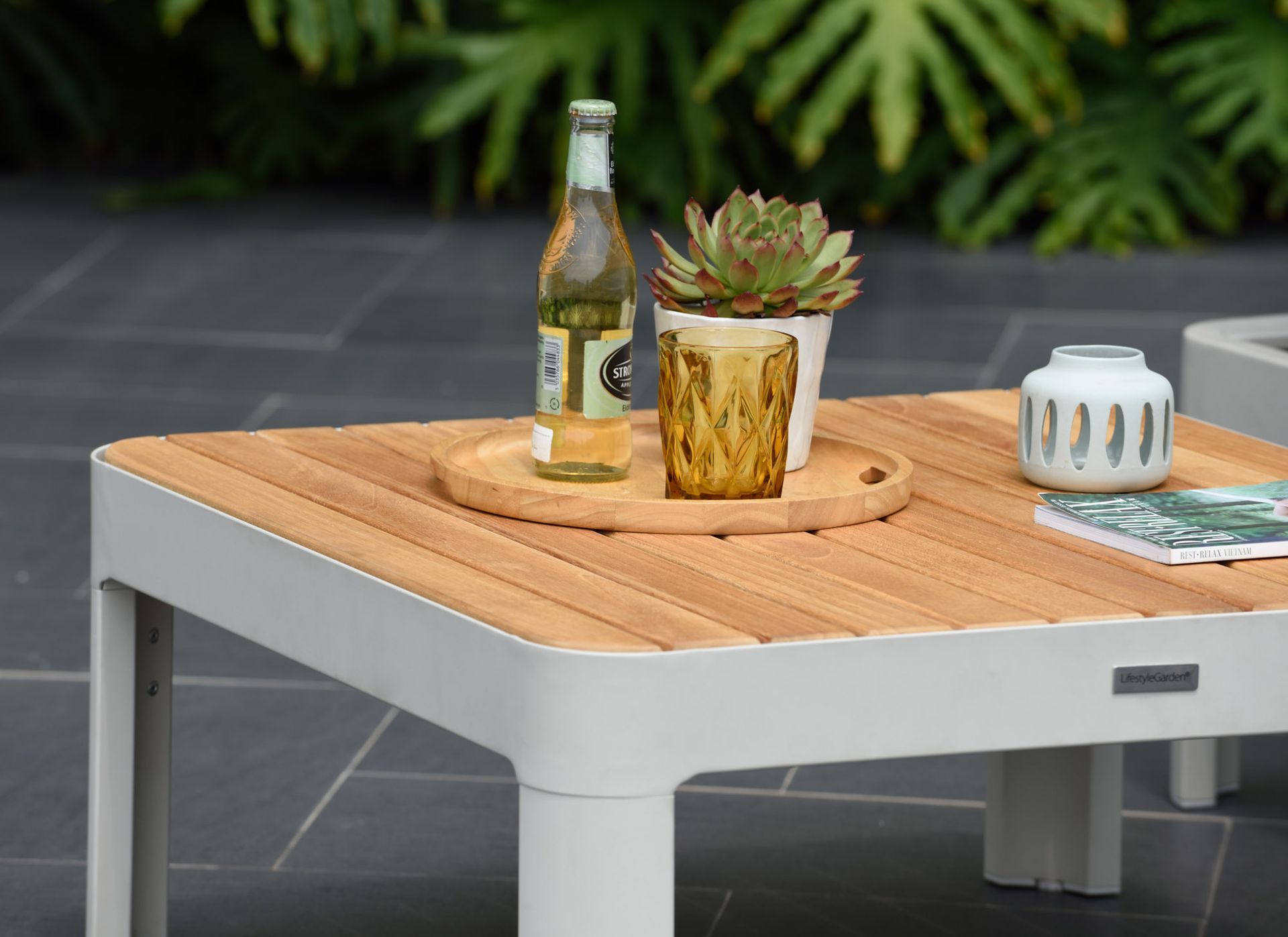 LifestyleGarden Portals Loungetisch 72x72cm Aluminium/Teak Korallensand-Matt/Teak