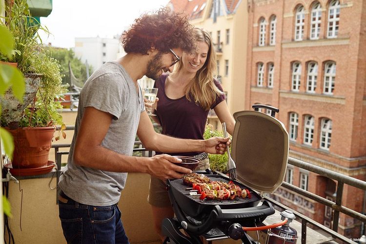 Grillen auf dem Balkon