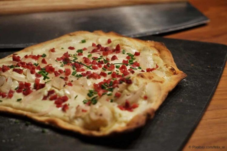 Flammkuchen Elsässer Art